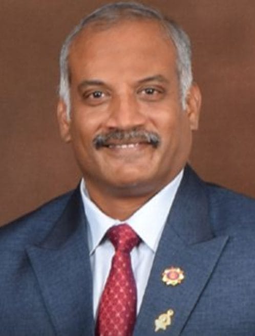 Adv Saravvanan R
